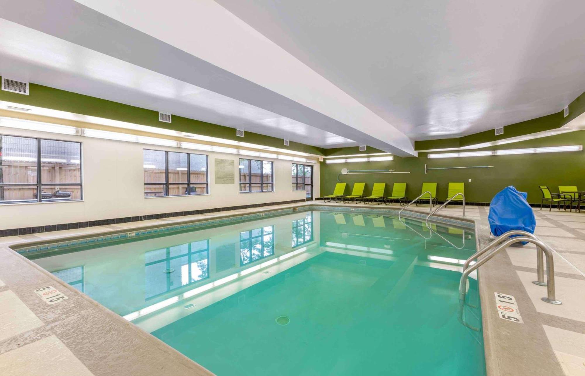 Extended Stay America Suites - Findlay - Tiffin Avenue Bagian luar foto