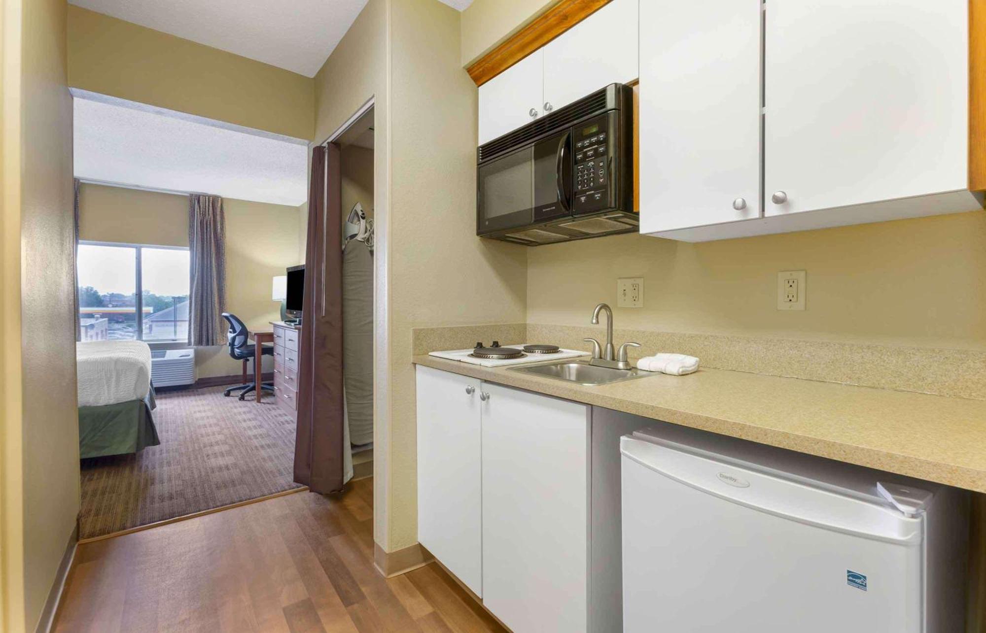 Extended Stay America Suites - Findlay - Tiffin Avenue Bagian luar foto