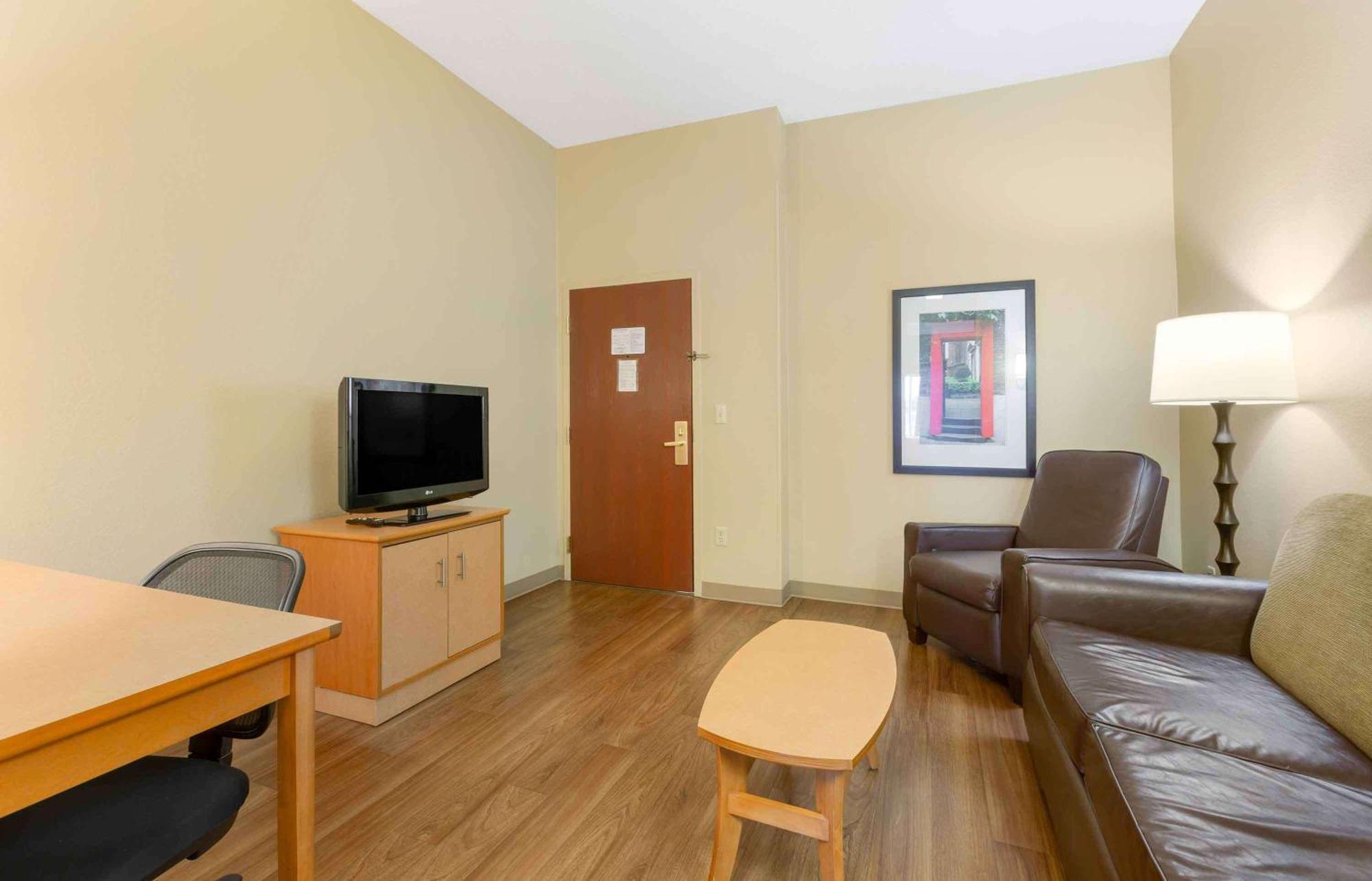 Extended Stay America Suites - Findlay - Tiffin Avenue Bagian luar foto